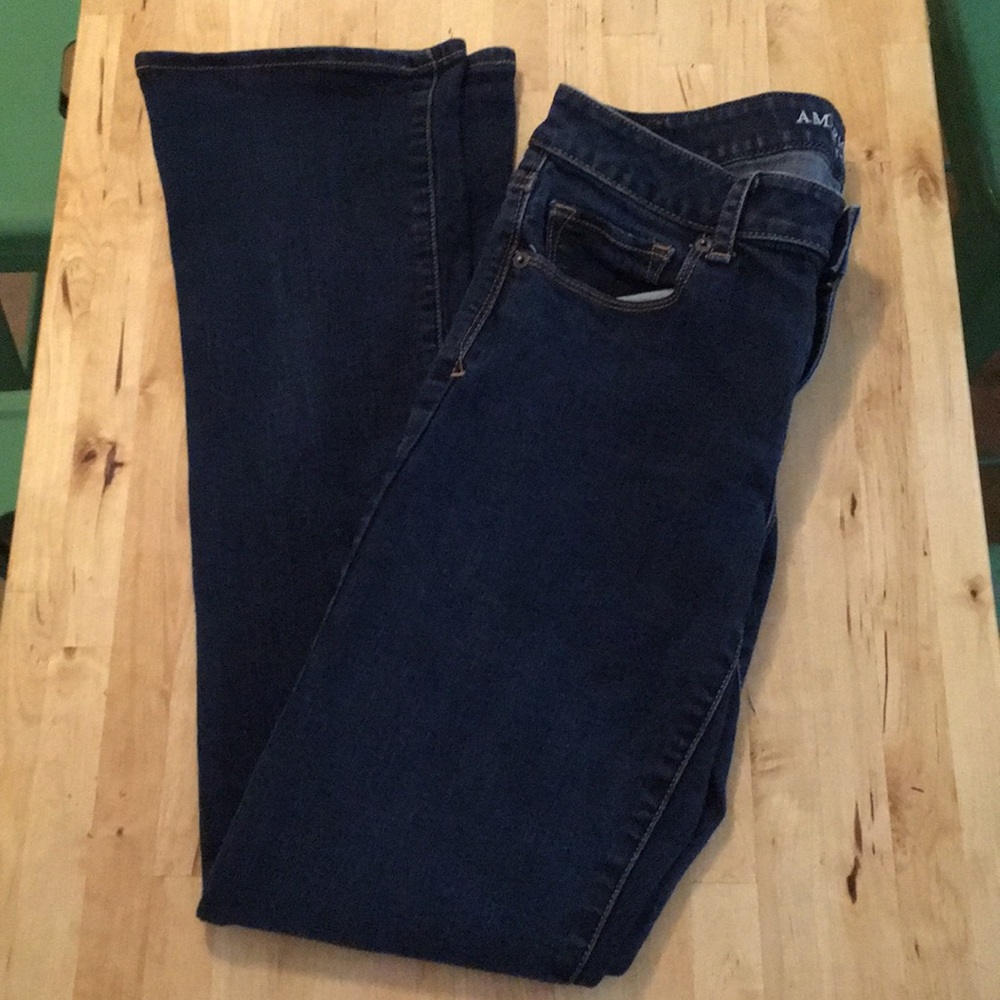 American Eagle skinny kick jeans